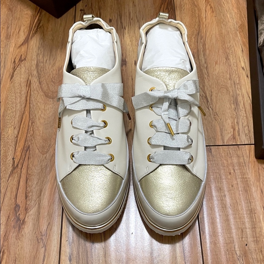 NIB RON WHITE Nadine Sneaker - Picture 7 of 15